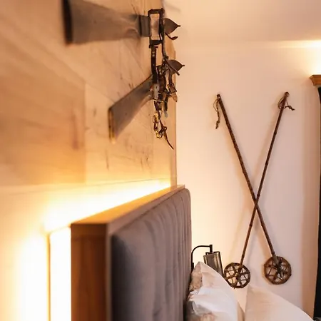 Wunderstay Alpine 3 Chic Location * Klosters