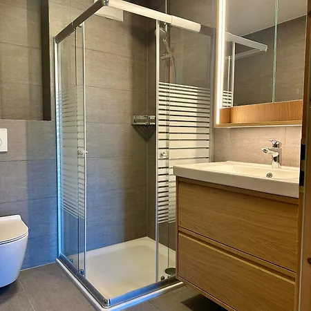 Wunderstay Alpine 3 Chic Location *