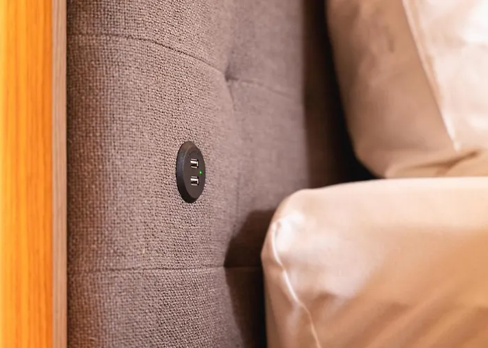 Wunderstay Alpine 3 Chic Location